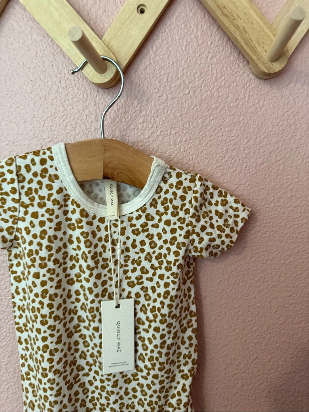 NWT Bamboo Quincy Mae Leopard Print Short Sleeve Baby Onesie